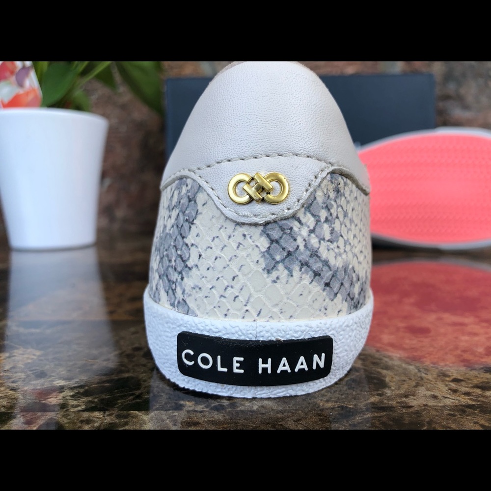 New women Cole Haan sneaker - Picture 11 of 13